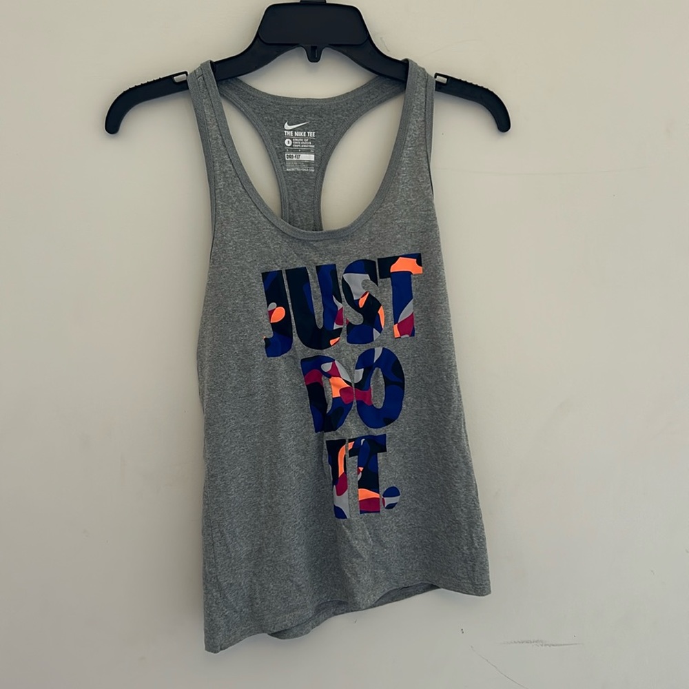 Nike tank top